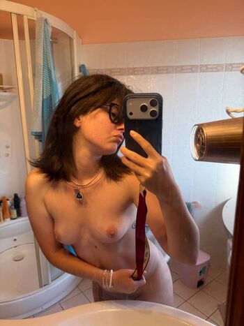 🔥 Sara bell leaked private photo uncensored full