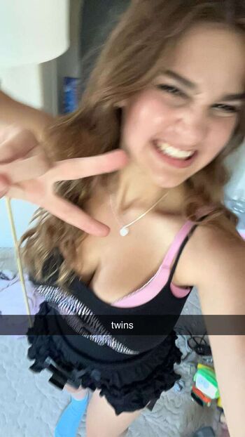 🔥 Sara dobrik page leaked private photo uncensored full