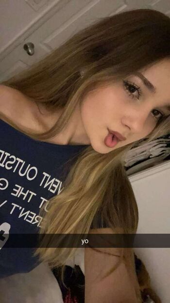 🔥 Sara dobrik leaked private photo uncensored full