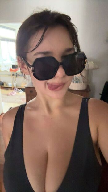 🔥 Sara dobrik page leaked private photo uncensored full
