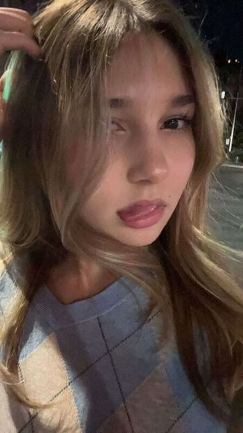 🔥 Sara dobrik page leaked private photo uncensored full