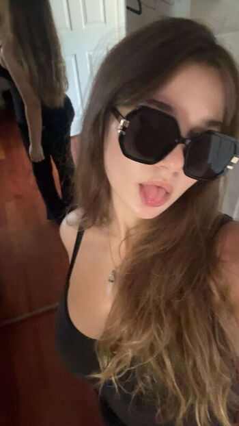 🔥 Sara dobrik page leaked private photo uncensored full