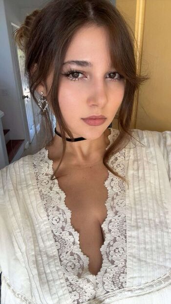 🔥 Sara dobrik page leaked private photo uncensored full