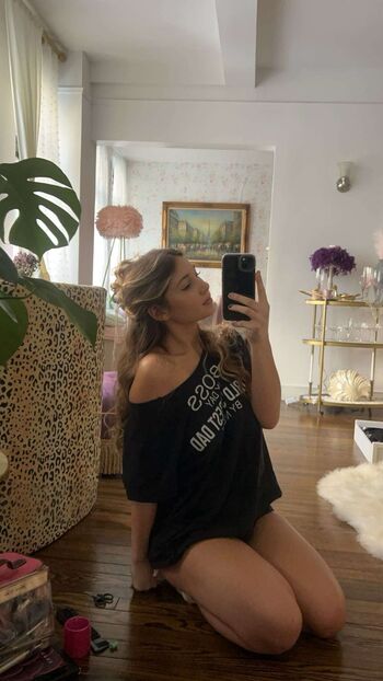 🔥 Sara dobrik page leaked private photo uncensored full