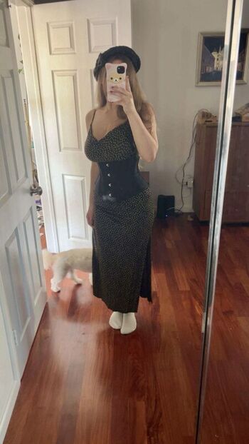 🔥 Sara dobrik page leaked private photo uncensored full