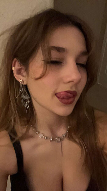 🔥 Sara dobrik page leaked private photo uncensored full