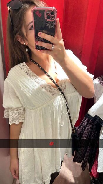 🔥 Sara dobrik page leaked private photo uncensored full