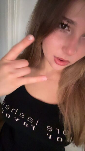 🔥 Sara dobrik page leaked private photo uncensored full