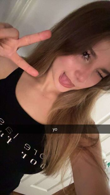 🔥 Sara dobrik page leaked private photo uncensored full