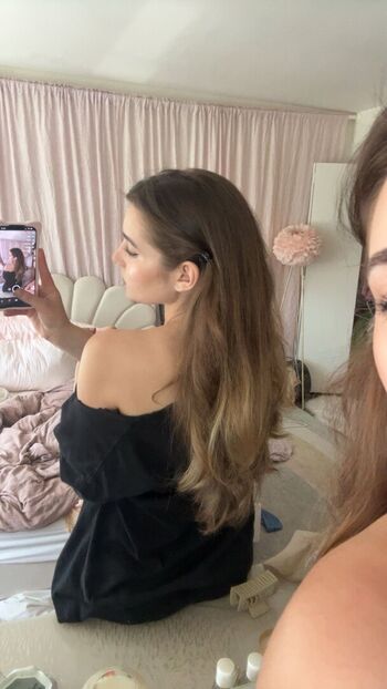 🔥 Sara dobrik page leaked private photo uncensored full