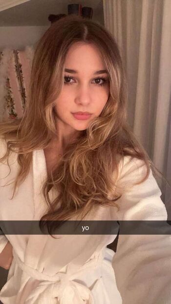 🔥 Sara dobrik leaked private photo uncensored full