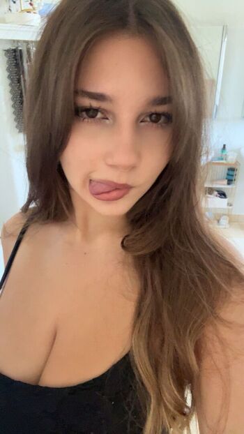 🔥 Sara dobrik leaked private photo uncensored full