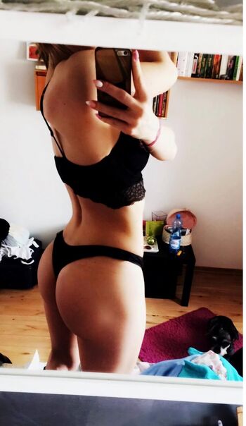 🔥 Show your girlfriend page leaked private photo uncensored full