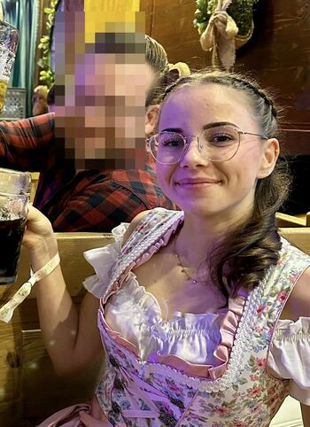 🔥 Show your girlfriend page leaked private photo uncensored full