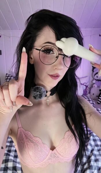 🔥 Some asmrtist leaked private photo uncensored full