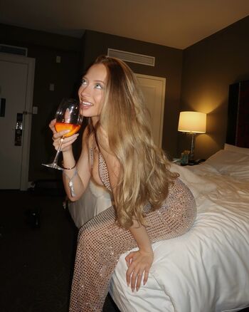 🔥 Sophia diamond  page leaked private photo uncensored full