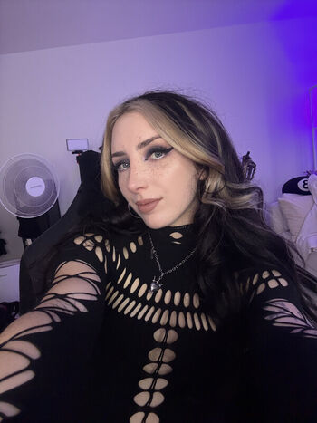 🔥 Sophie burrell page leaked private photo uncensored full