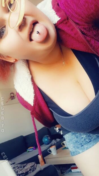 🔥 Sophieschmande leaked private photo uncensored full