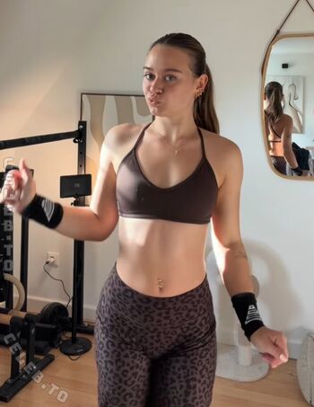 🔥 Sophiia ugc leaked private photo uncensored full