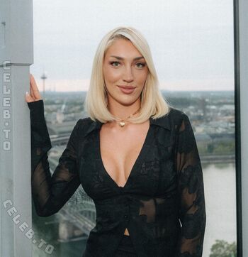 🔥 Starletnova  page leaked private photo uncensored full