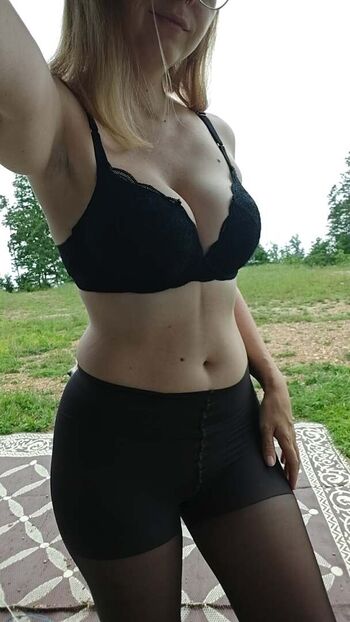 🔥 Submissiveplz leaked private photo uncensored full