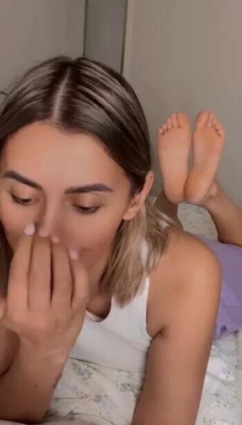 🔥 Sweet girl page leaked private photo uncensored full