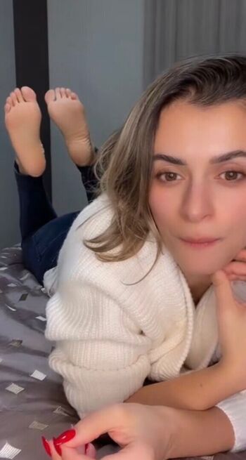 🔥 Sweet girl page leaked private photo uncensored full