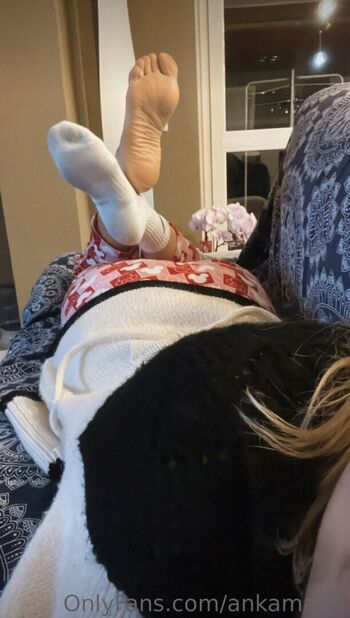 🔥 Sweet girl page leaked private photo uncensored full