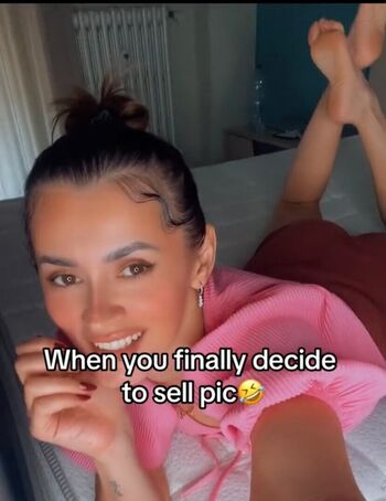🔥 Sweet girl page leaked private photo uncensored full