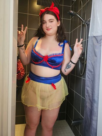 🔥 Sydneyq  page leaked private photo uncensored full