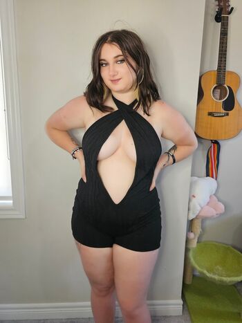 🔥 Sydneyq leaked private photo uncensored full
