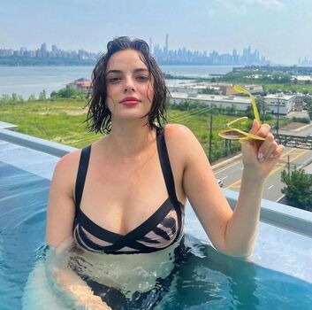 🔥 Talia suskauer page leaked private photo uncensored full