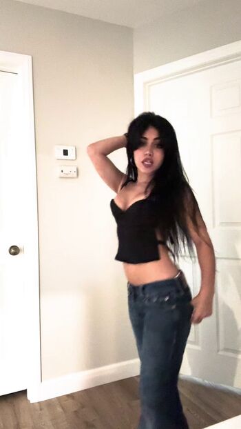 🔥 Tara yummy page leaked private photo uncensored full
