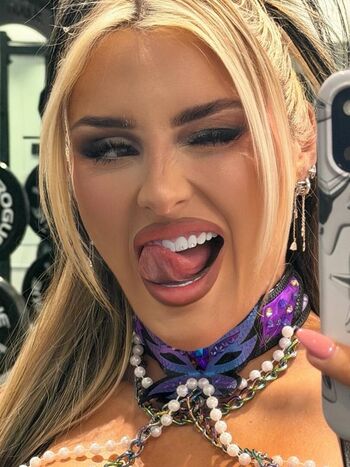 🔥 Tiffany stratton page leaked private photo uncensored full