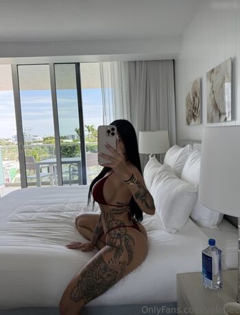 🔥 Valerie cossette  page leaked private photo uncensored full