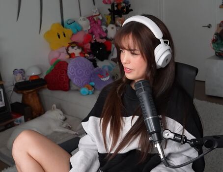 🔥 Valkyrae  page leaked private photo uncensored full