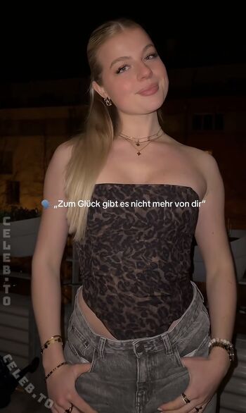 🔥 Vallixpauline leaked private photo uncensored full