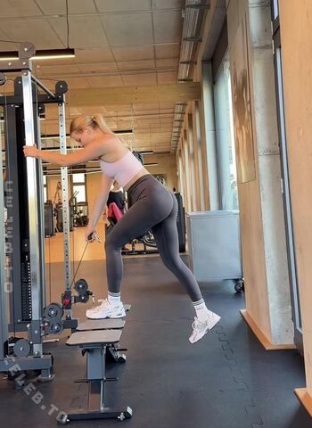 🔥 Vallixpauline leaked private photo uncensored full