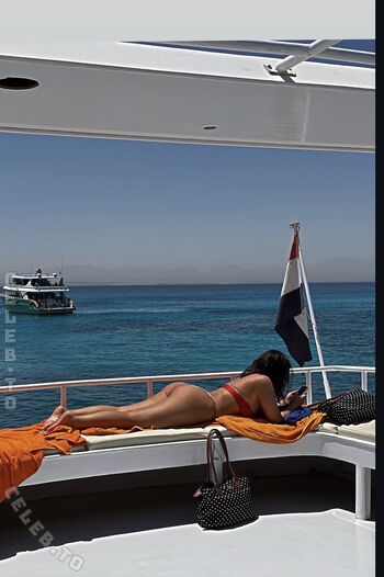 🔥 Valonaash page leaked private photo uncensored full