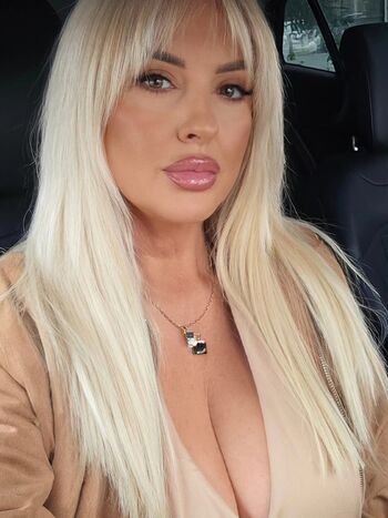 🔥 Vesna pocuca sana  page leaked private photo uncensored full
