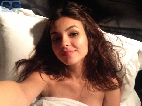 🔥 Victoria justice  page leaked private photo uncensored full