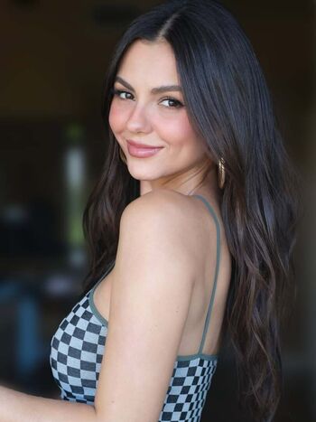🔥 Victoria justice  page leaked private photo uncensored full