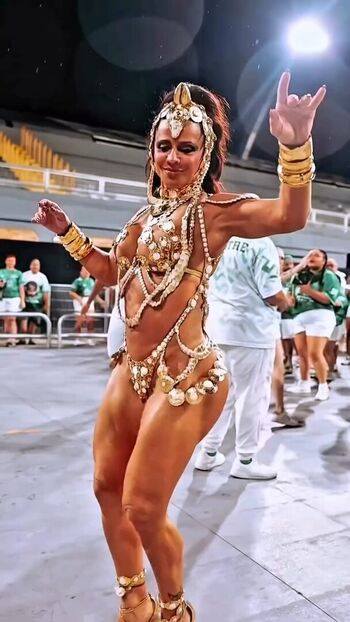 🔥 Viviane araujo page leaked private photo uncensored full