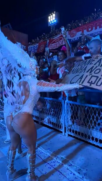 🔥 Viviane araujo page leaked private photo uncensored full