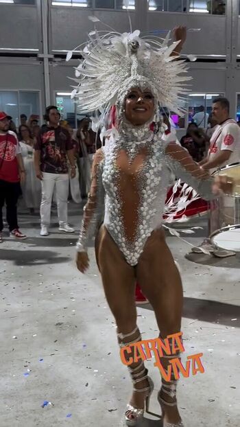 🔥 Viviane araujo page leaked private photo uncensored full