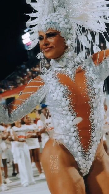 🔥 Viviane araujo page leaked private photo uncensored full