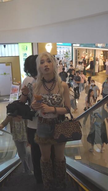 🔥 Voyeur asian pissing toilet amp upskirts only page leaked private photo uncensored full