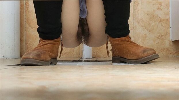 🔥 Voyeur asian pissing toilet amp upskirts only leaked private photo uncensored full