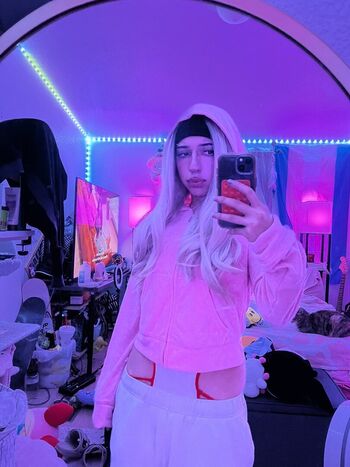 🔥 Whosluxxx leaked private photo uncensored full