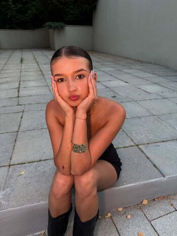 🔥 Wiktoria niekao leaked private photo uncensored full